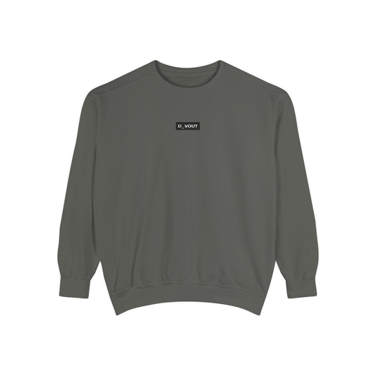 "D_VOUT" Embroidered Crew